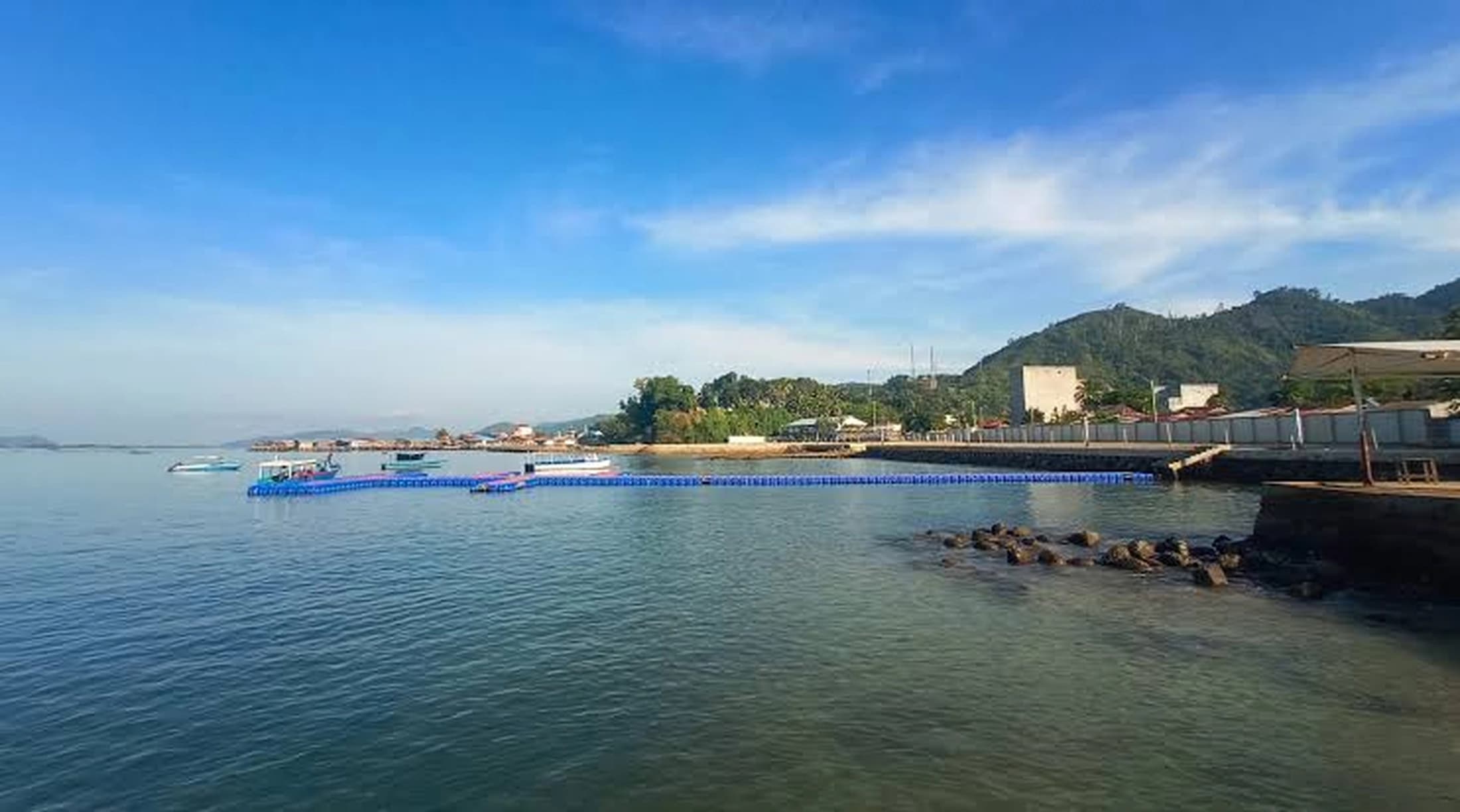 Pantai Pelabuhan Lama
