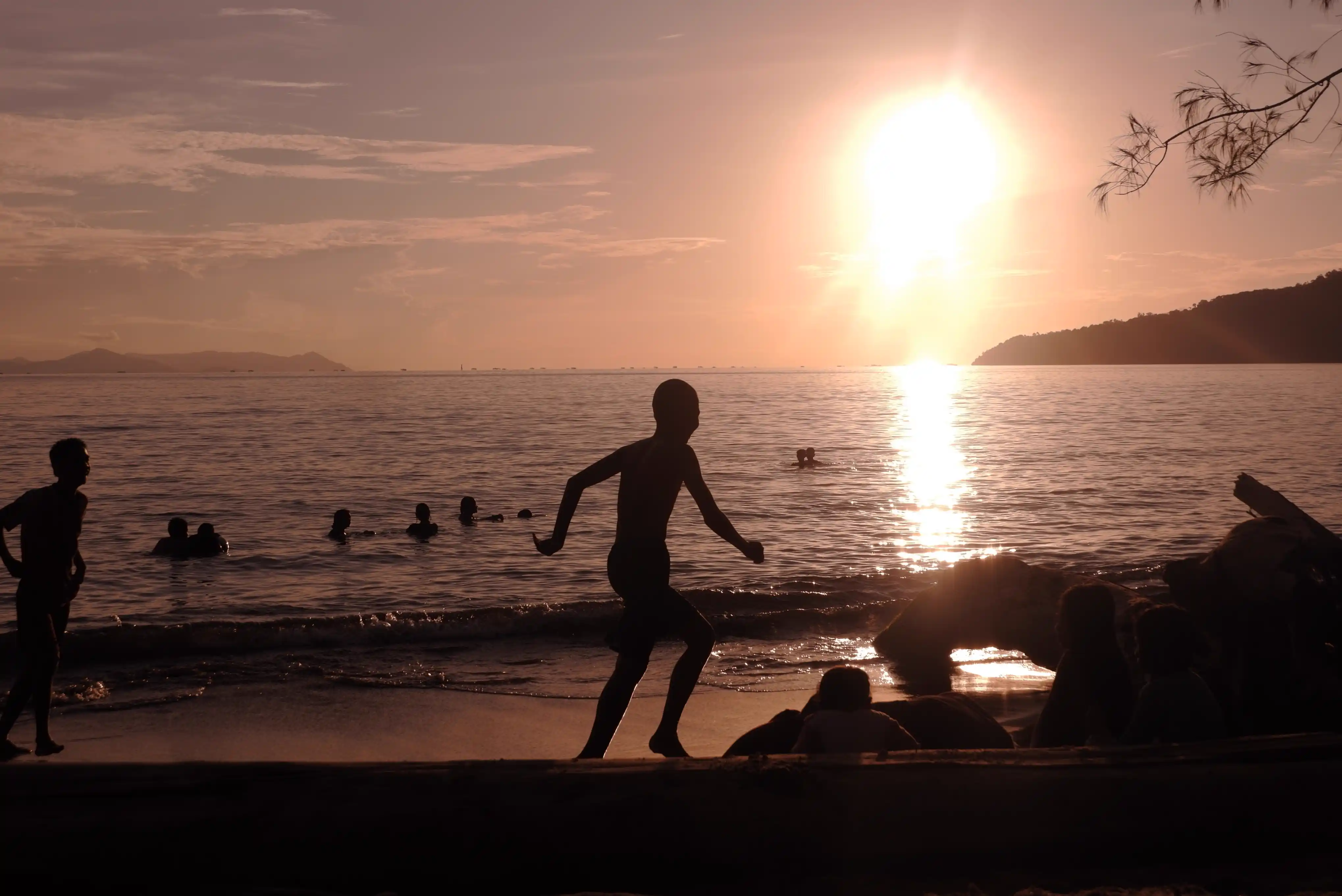Pantai Pandan and its shoreline
